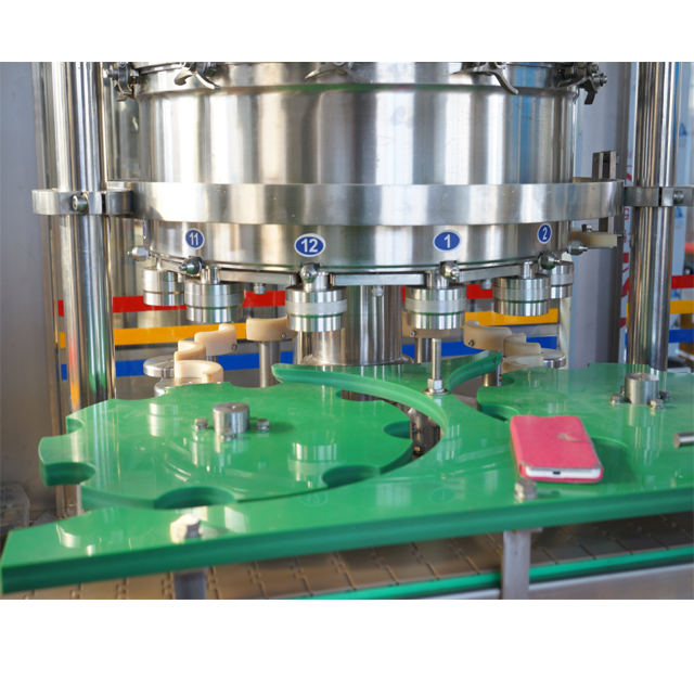 Carbonated Drink / Beer Can Filling Machine 